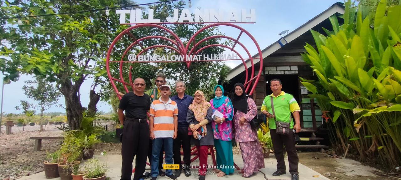 Farm stay Mat Hj Limah *