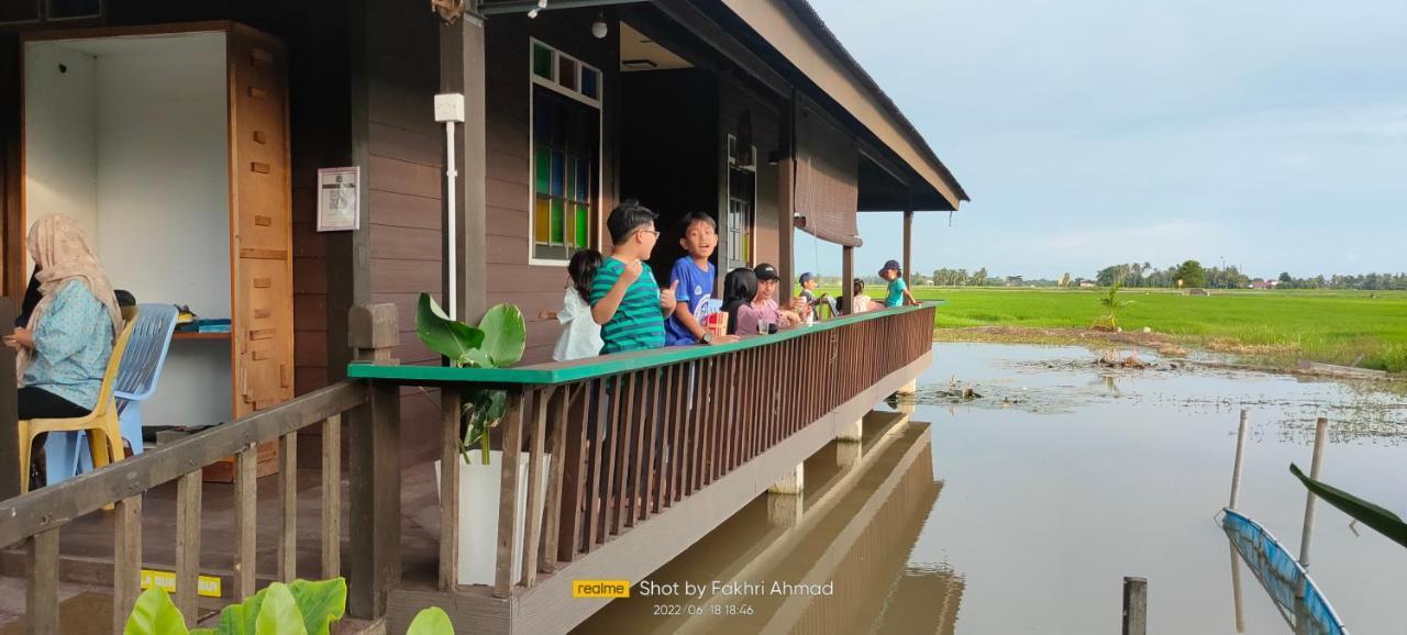 Farm stay Mat Hj Limah *